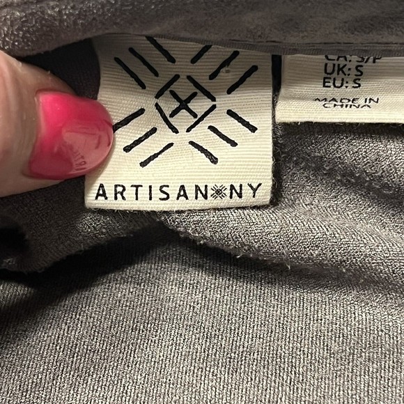 Artisan NY Vest Faux Suede Womens small Gray Open Front Draped Flyaway Soft - Picture 8 of 9